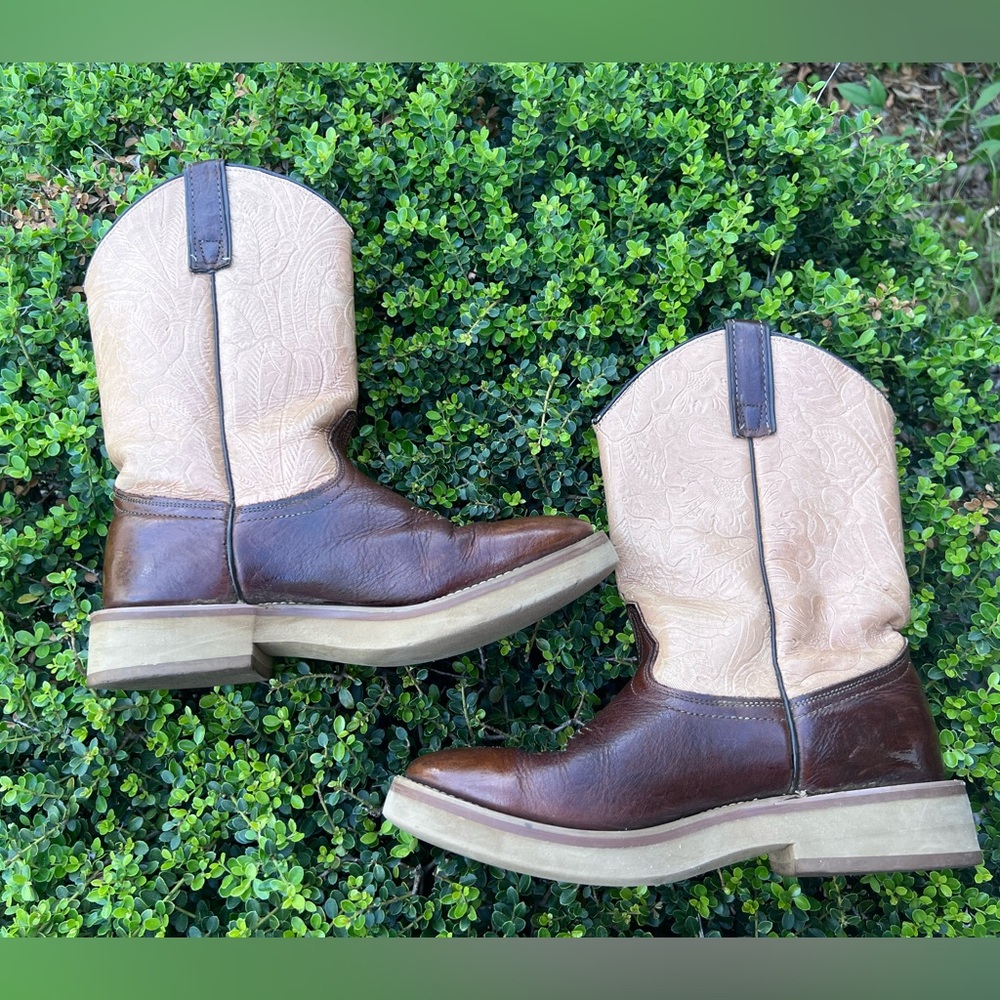 Laredo 71110 Women’s Brown and Tan Tooled Leather Cowboy Boots Sz 8M USA Made - Picture 11 of 14